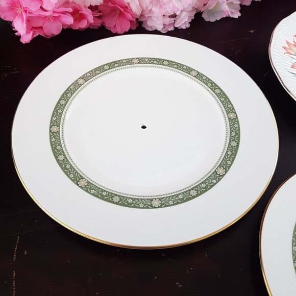 3 Tier Bone China Cake Stand Cupcake Dessert  High Tea Party Tray Christmas Gift - Picture 7 of 11